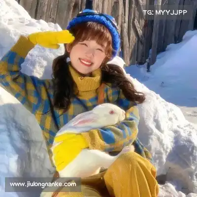 农姬朦